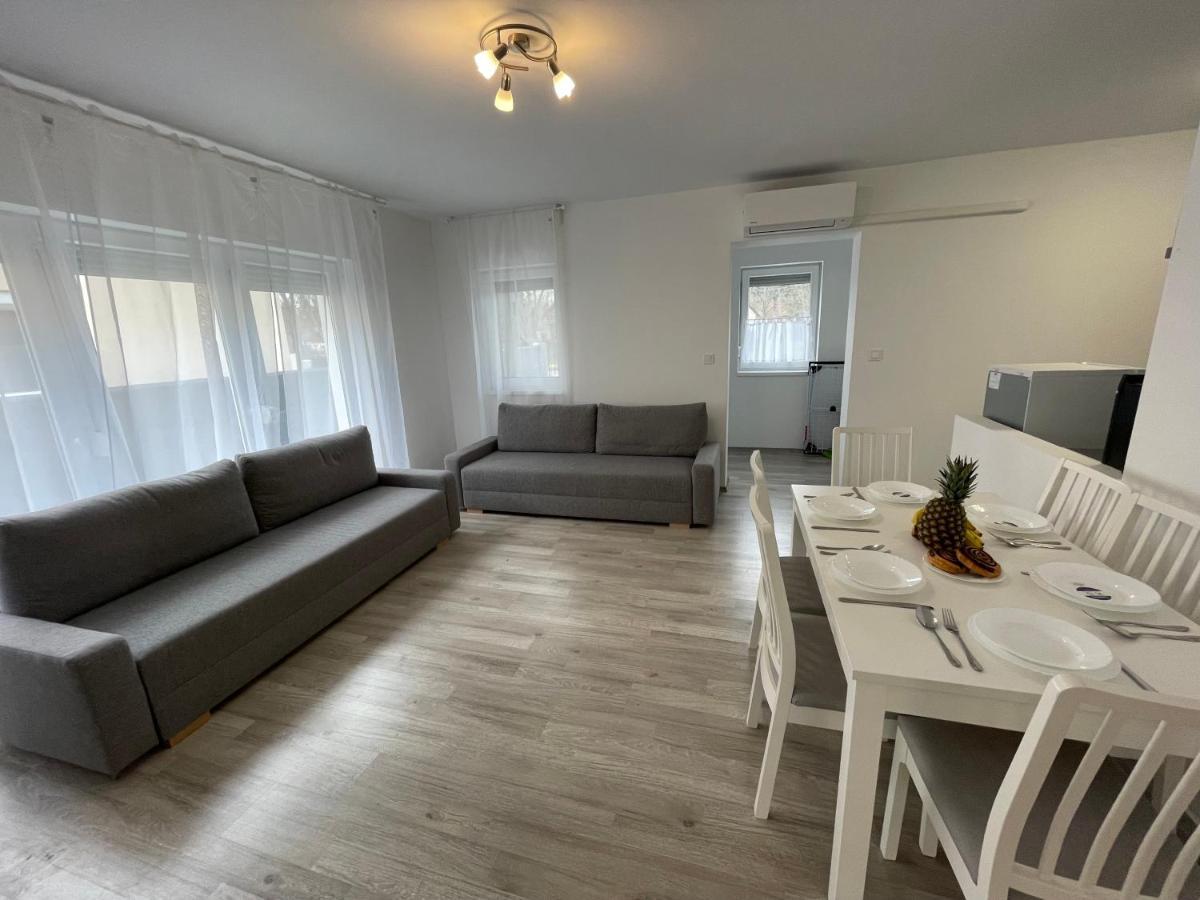 Sorrento Deluxe Apartment - Jacuzzi シオーフォク エクステリア 写真